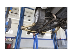 新しい設備で安心整備