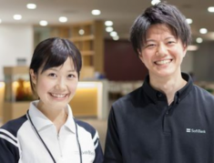 おもてなしの心で接客