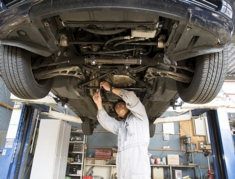 マニュアルトランスミッション車化も行います